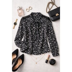 Michael Stars Floral‎ Tie Neck Lace Shoulder Blouse Black Size S DFM04